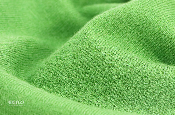 Sweaters PBT Wool Blend Yarn 2/60NM No Fading Durable Anti Fouling